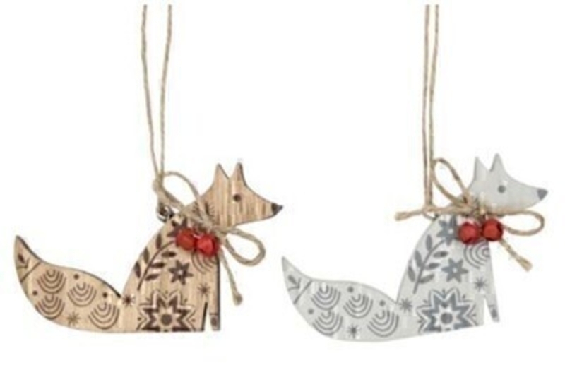 Printed wooden Fox Christmas Tree hanging decoration by Gisela Graham. Choice of 2 available - If you have a preference please specify when ordering. This fesive Fox Christmas ornament by Gisela Graham will delight for years to come. It will compliment any Christmas Tree and will bring Christmas cheer to children at Christmas time year after year. Remember Booker Flowers and Gifts for Gisela Graham Christmas Decorations.